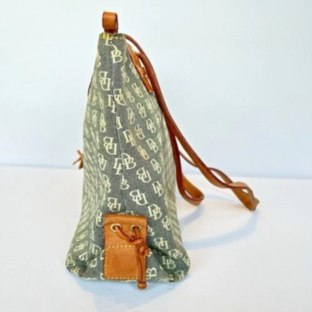 Dooney & Bourke Monogram Canvas Tote Bag Blue Tan Leather Trim Vintage Y2K Boho - Picture 5 of 8